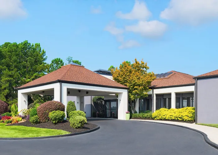 Courtyard By Marriott Augusta Hotel
