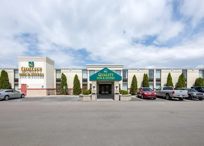 Quality Inn & Suites Mansfield