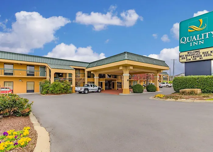 Quality Inn Goodlettsville