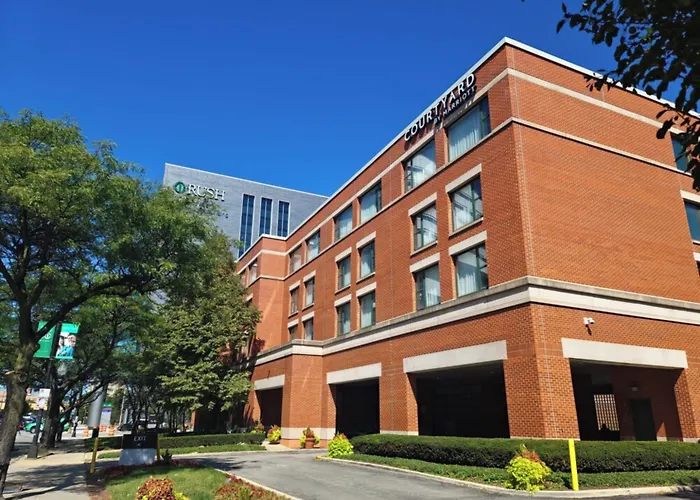 Hotel Courtyard By Marriott Chicago At Medical District-Uic