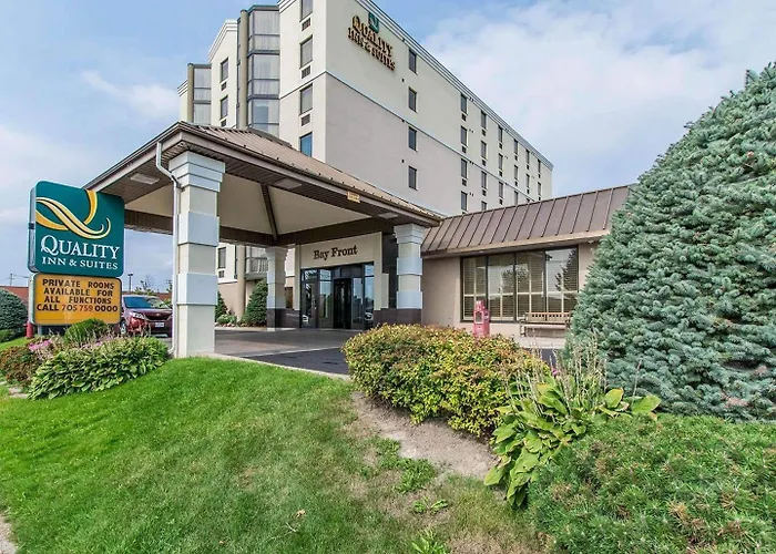 Quality Inn & Suites Bay Front Sault Ste. Marie