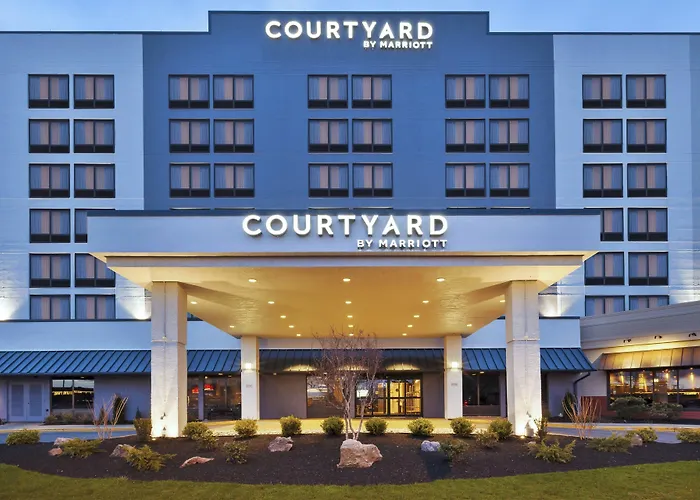 Courtyard By Marriott Secaucus Meadowlands Hotel