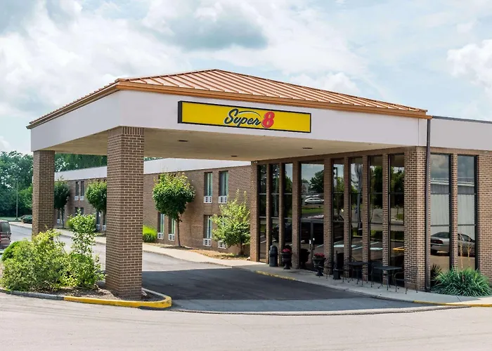 Super 8 By Wyndham Miamisburg Dayton S Area Oh Hotel
