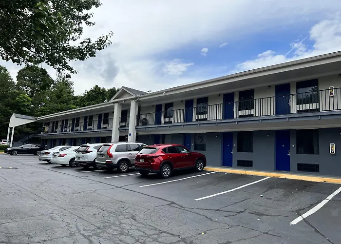 Days Inn By Wyndham College Park Airport Best Road