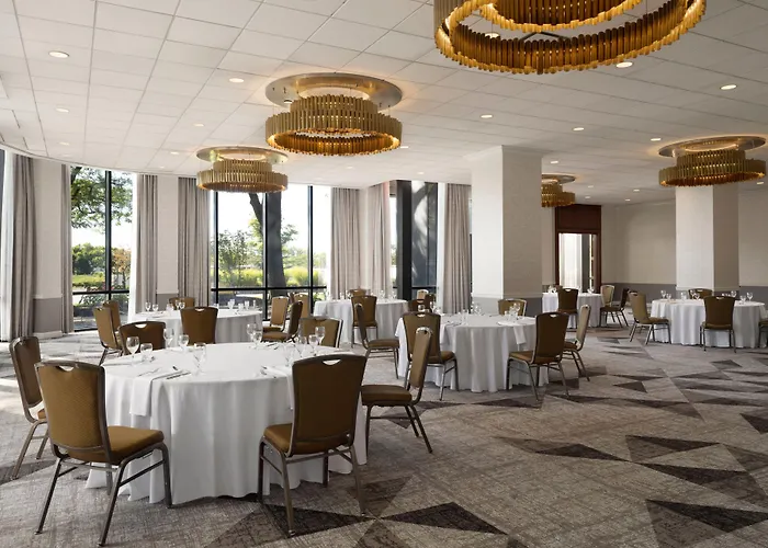Teaneck Marriott At Glenpointe Hotel