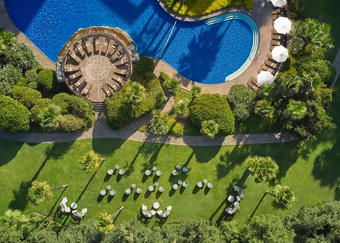 Mandarin Oriental, Santiago Hotel