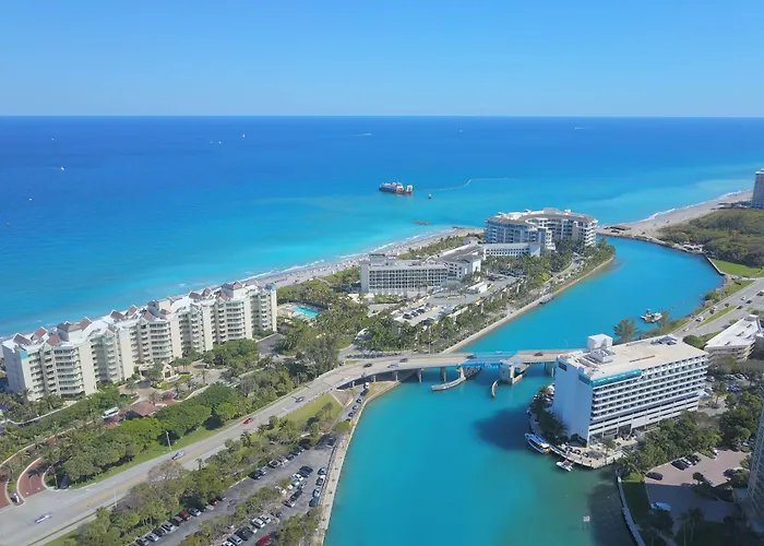 Waterstone Resort & Marina Boca Raton, Curio Collection By Hilton