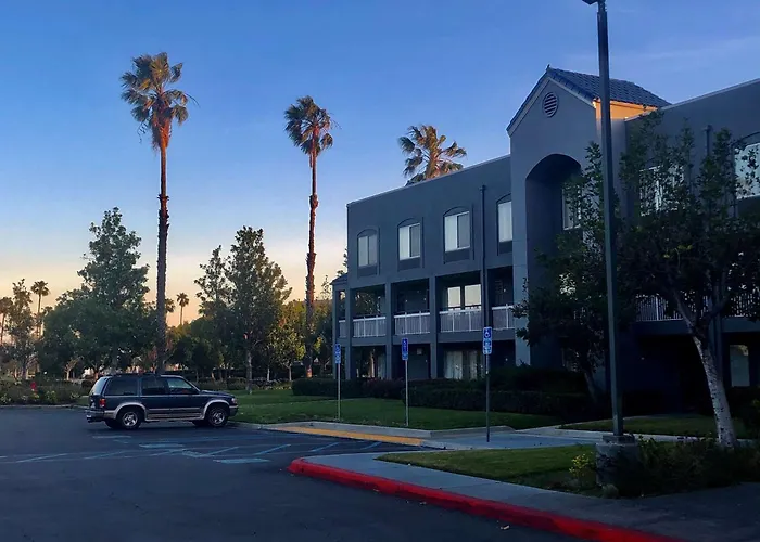 Surestay Hotel By Best Western Ontario Airport
