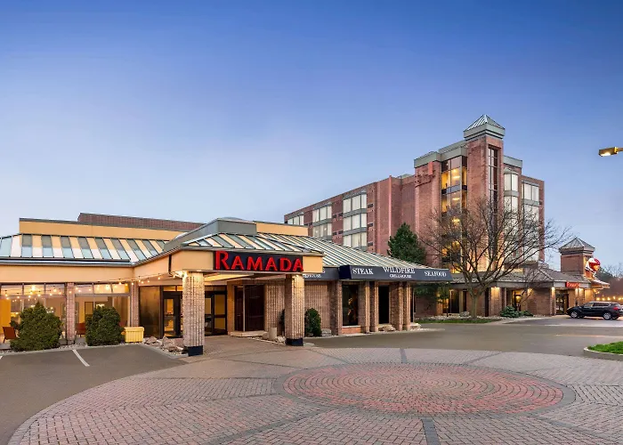 Ramada Plaza By Wyndham Niagara Falls