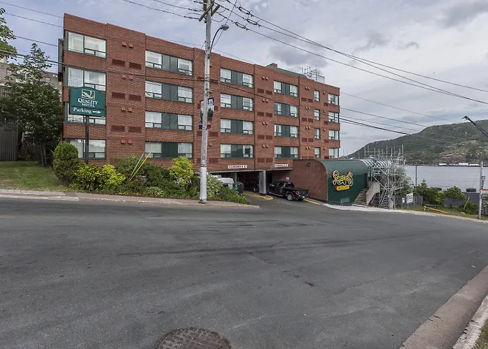 Doubletree By Hilton St. John'S Harbourview Hotel