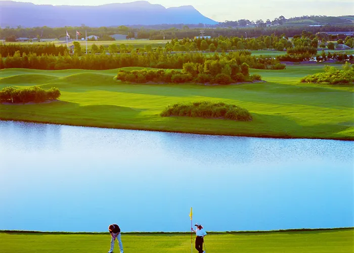 Hunter Valley Resort, Hunter Farm Adventure Centre & 4 Pines At The Farm Pokolbin