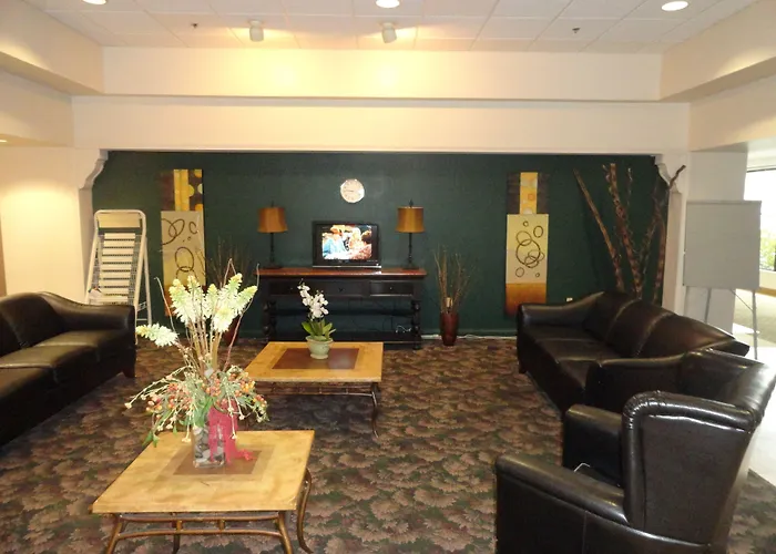 Fairbridge Hotel Cleveland East Wickliffe