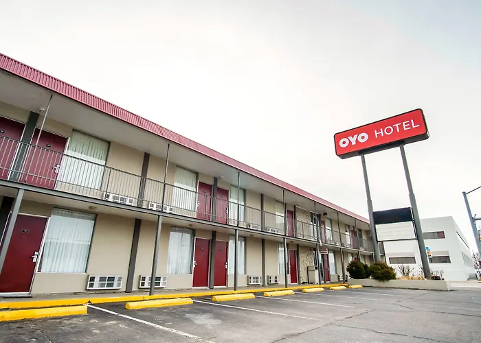 Oyo Hotel Hutchinson West 4Th Ave