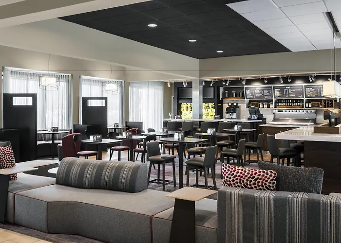 Courtyard Chicago O'Hare Hotel Des Plaines