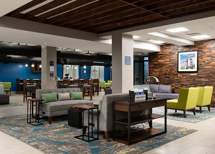 Four Points By Sheraton Omaha Midtown