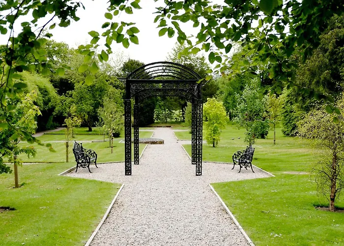 Macdonald Houstoun House Hotel Uphall