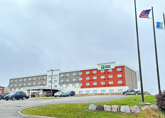 Holiday Inn Express Big Rapids By Ihg