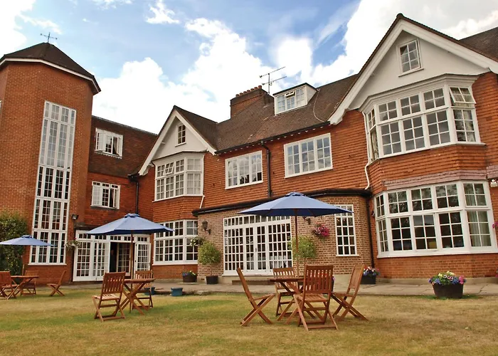 Grovefield House Hotel By Uno -Free Parking Slough