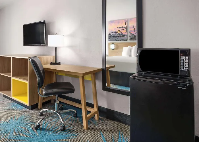 Days Inn By Wyndham Ladson Summerville Charleston