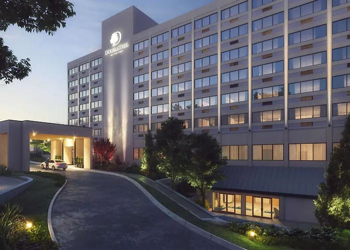 Doubletree By Hilton Clarksville Riverview