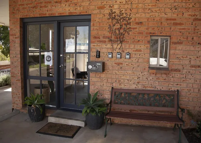 Bega Downs Motor Inn