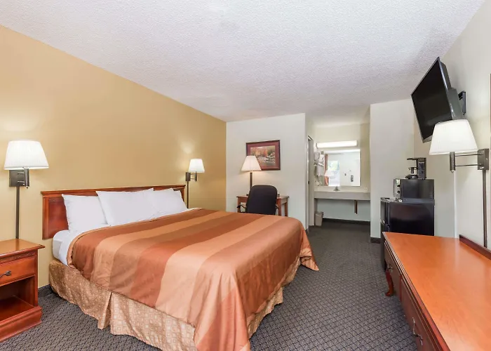 Days Inn By Wyndham Fort Payne
