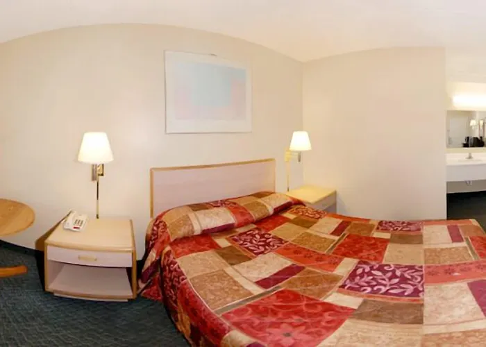 Econo Lodge Franklin - Springboro