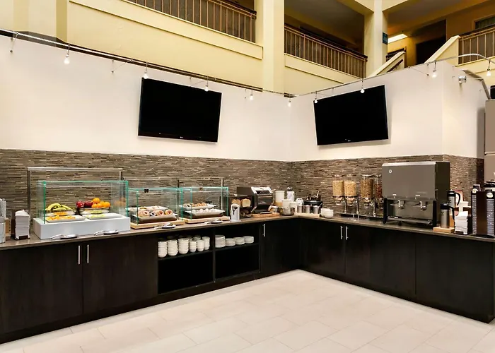 Embassy Suites By Hilton Chicago North Shore Deerfield