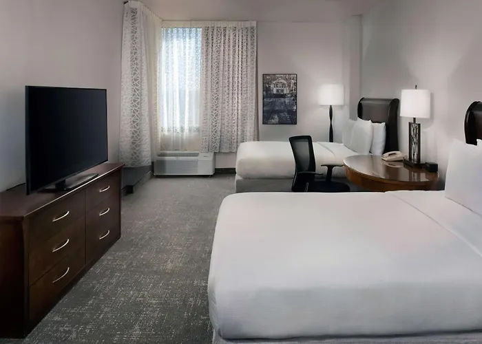 Hotel Doubletree By Hilton Memphis Downtown