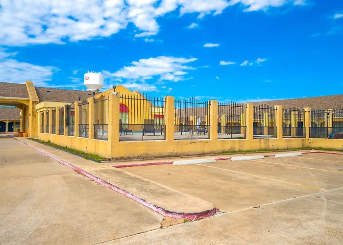 Americas Best Value Inn Aransas Pass