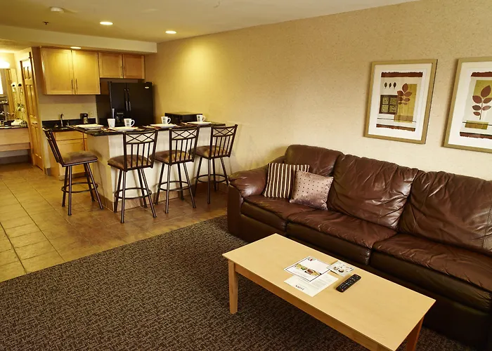 Livinn Hotel Minneapolis North / Fridley