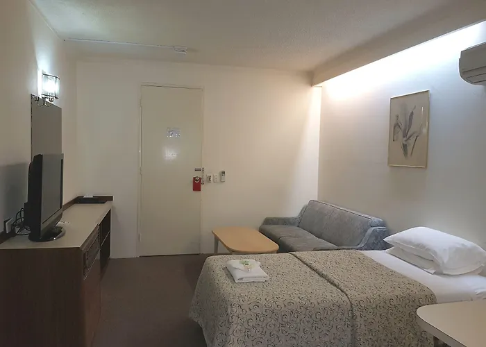 Hotel Cavalier Wantirna South