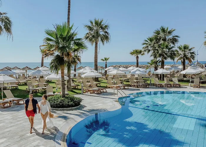 Golden Bay Beach Hotel Larnaca