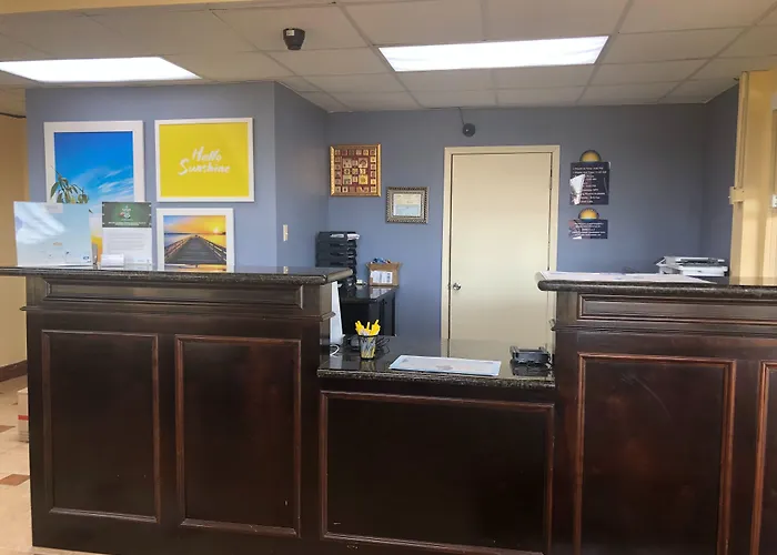 Days Inn By Wyndham Lake Charles