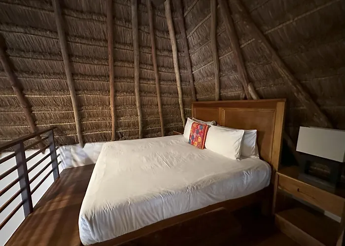Na Balam Hotel Isla Mujeres