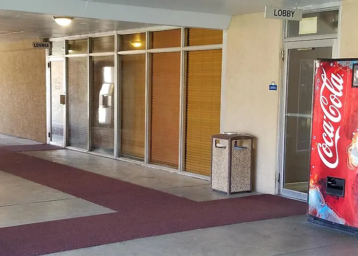 Days Inn By Wyndham Leesville