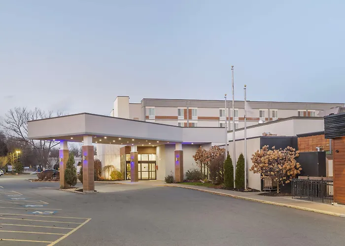 Best Western Plus New Englander Woburn
