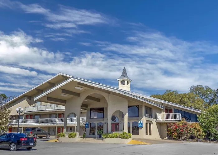 Best Western Sunday House Inn Kerrville