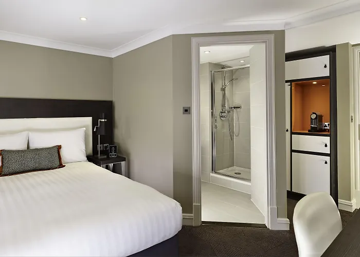 Doubletree By Hilton London Ealing Hotel