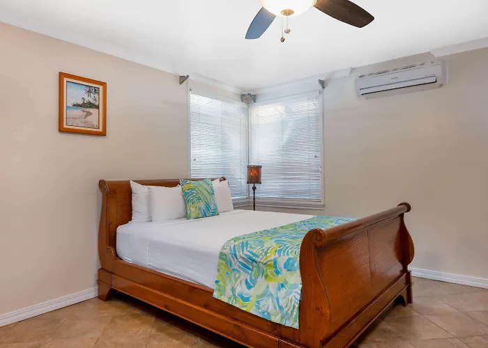 Days Inn By Wyndham Maui Oceanfront Wailea 