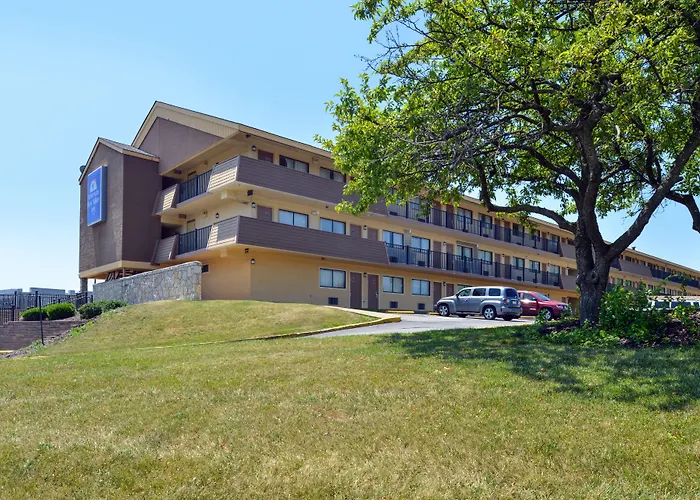 Americas Best Value Inn-Pittsburgh Airport Coraopolis