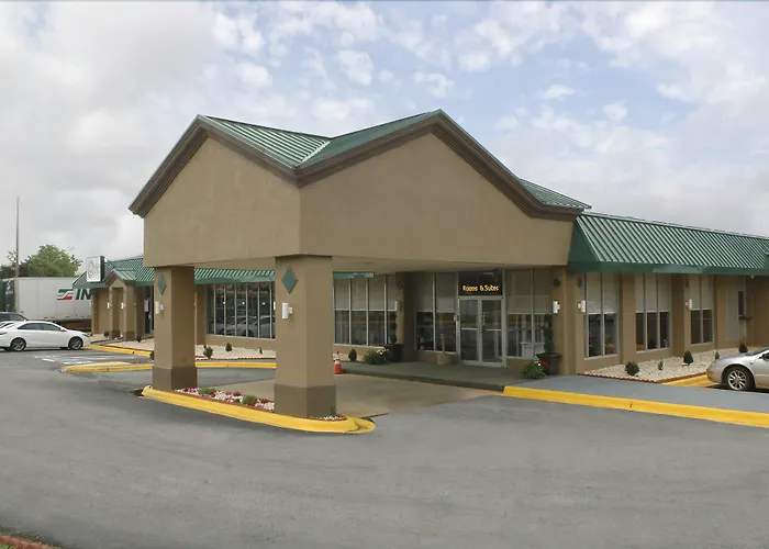 Reidsville Inn & Suites