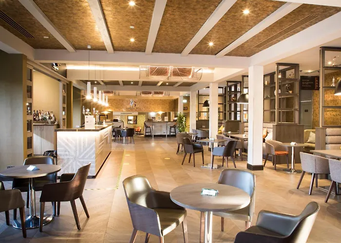 Best Western Plus Moat House Reading Wokingham