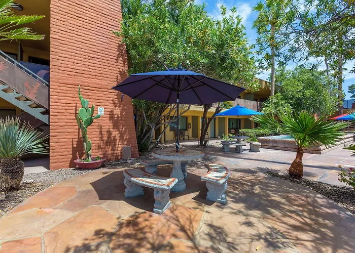 Royal Sun Hotel&Suites Tucson