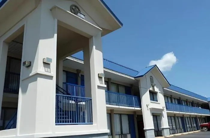 Americas Best Value Inn Hillsboro