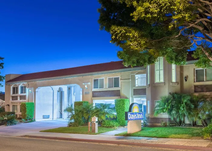 Days Inn By Wyndham Near City Of Hope Duarte