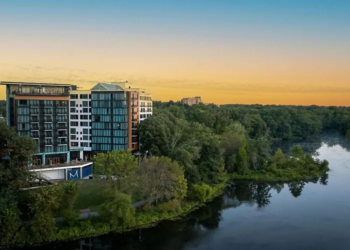 Merriweather Lakehouse Hotel, Autograph Collection Columbia