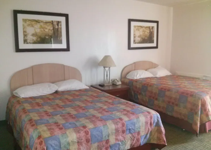 Valustay Inn & Suites Pueblo