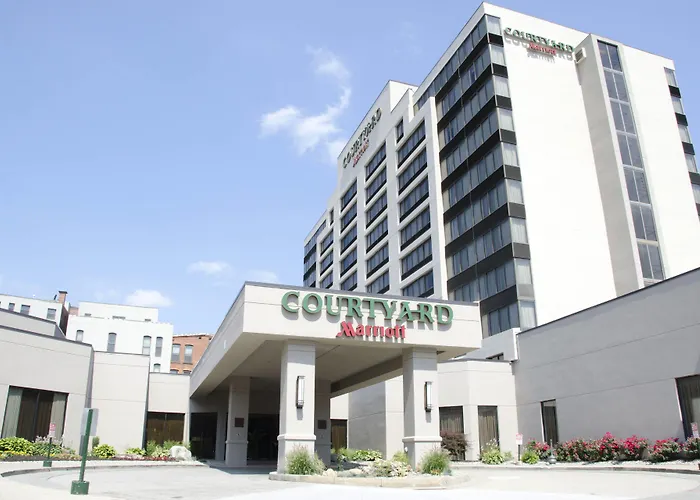 Courtyard Waterbury Downtown Hotel