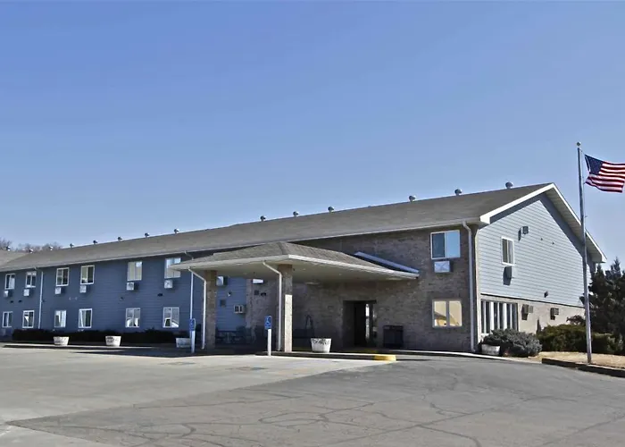 Governors Inn A Travelodge By Wyndham Pierre